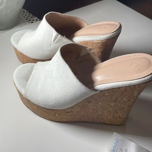 White womans wedge